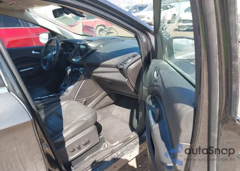 2016 Ford Escape Titanium из США, поврежденный, VIN 1FMCU9J96GUB96009